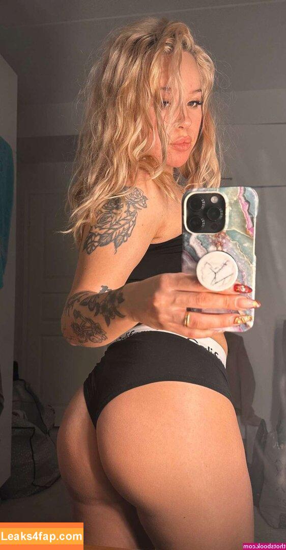 hennaheidi / finnish streamer leaked photo photo #0015