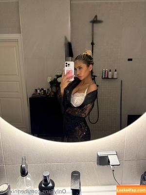 hennixoxo photo #0007