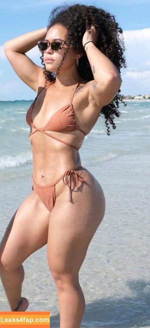Herbalife Girls photo #0022