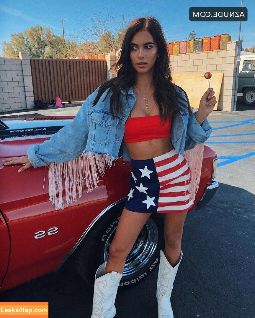 Herbert Twins / Elisha Herbert / Renee Herbert / reneeherbert_ leaked photo photo #0205