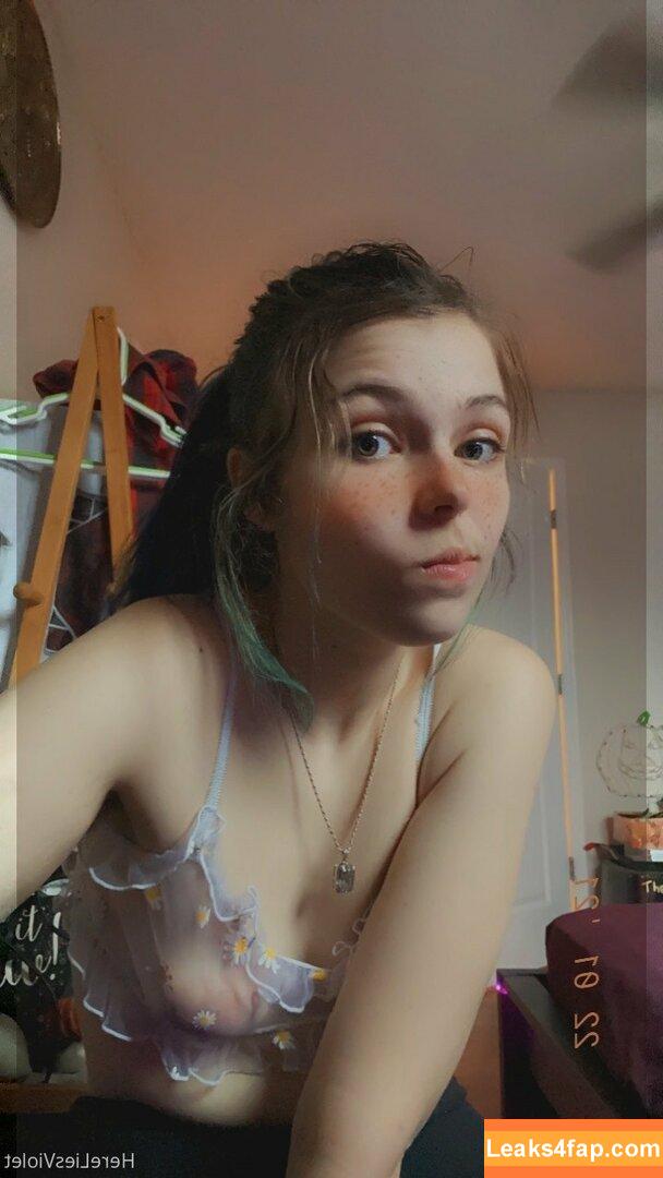 hereliesviolet /  leaked photo photo #0006