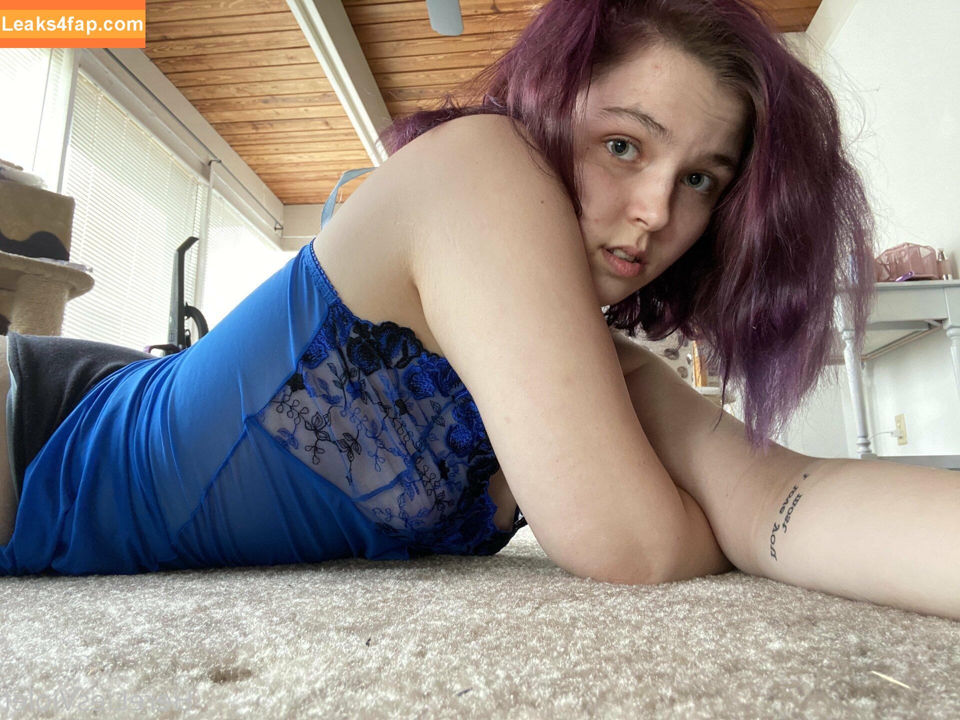 hereliesviolet /  leaked photo photo #0033