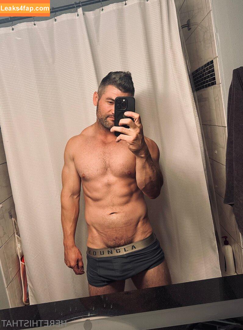 herethisthat /  leaked photo photo #0012