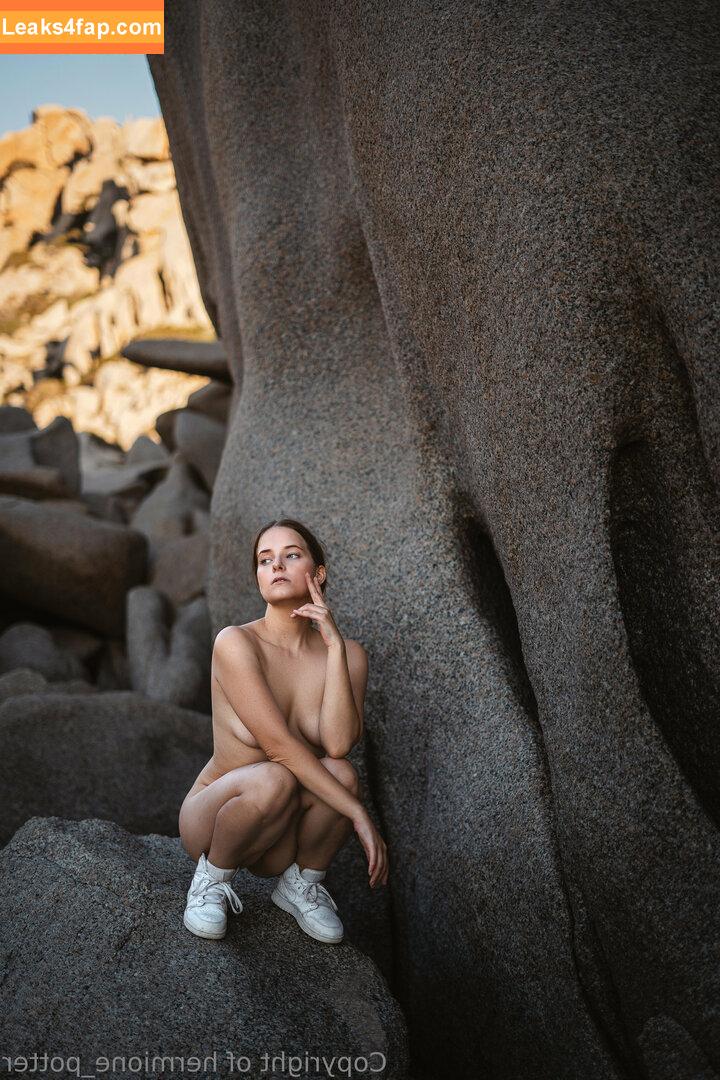 hermione_potter / hermione_puppy leaked photo photo #0342