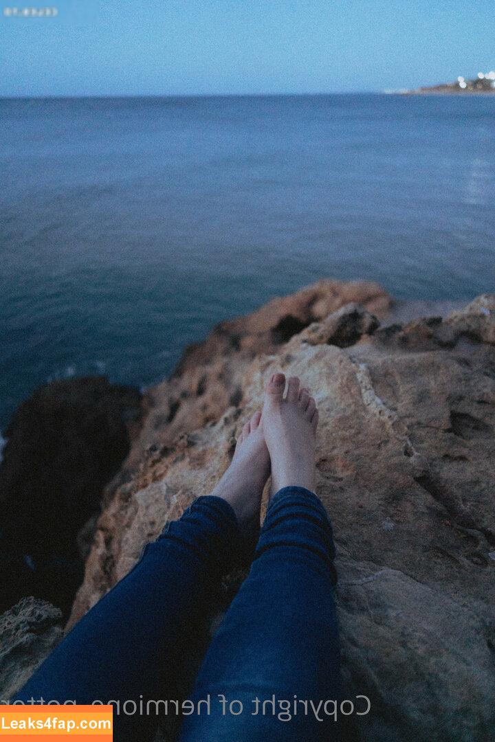 hermione_potter / hermione_puppy leaked photo photo #0423