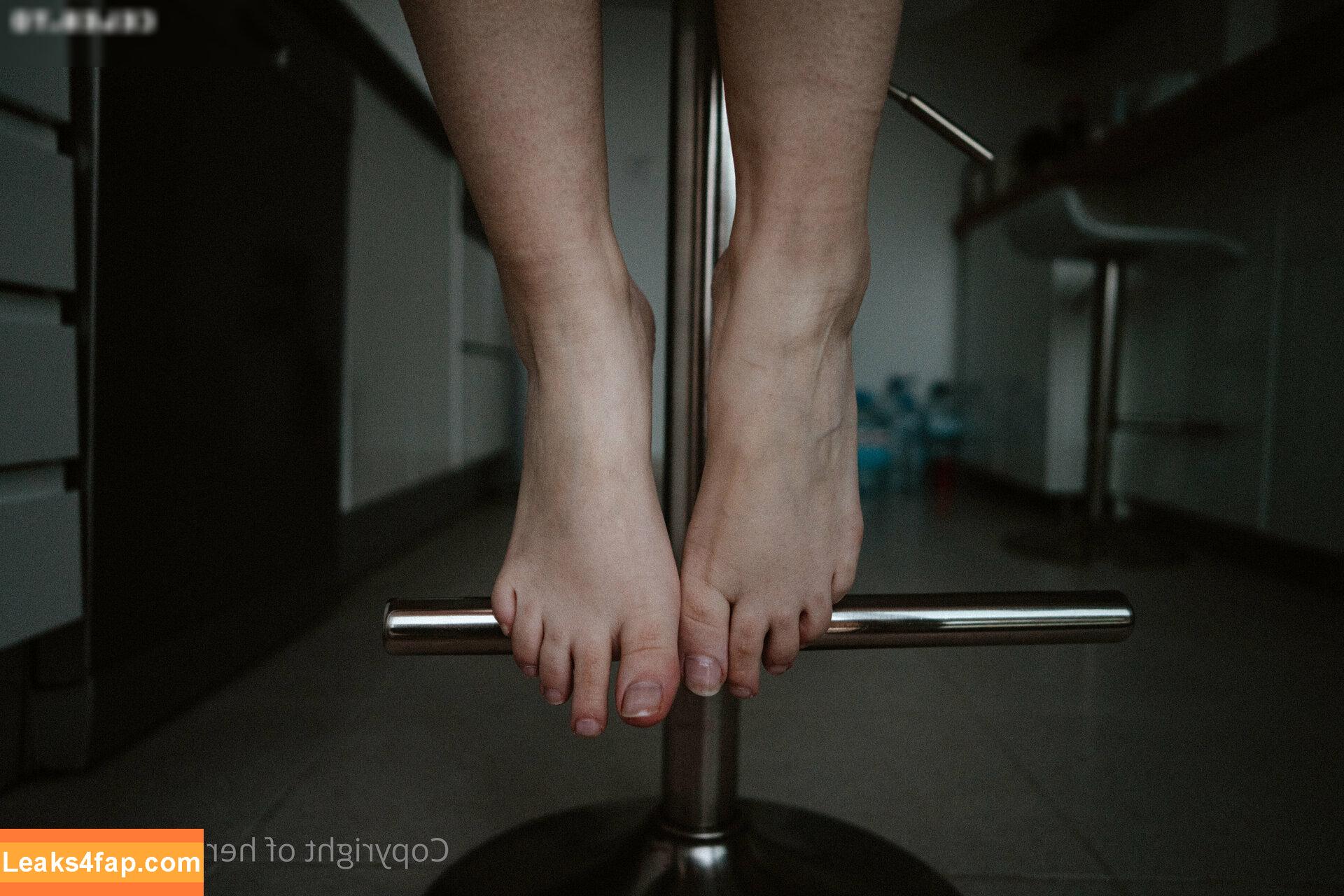 hermione_potter / hermione_puppy leaked photo photo #0436