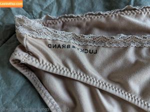 hesitant-housewife photo #0018