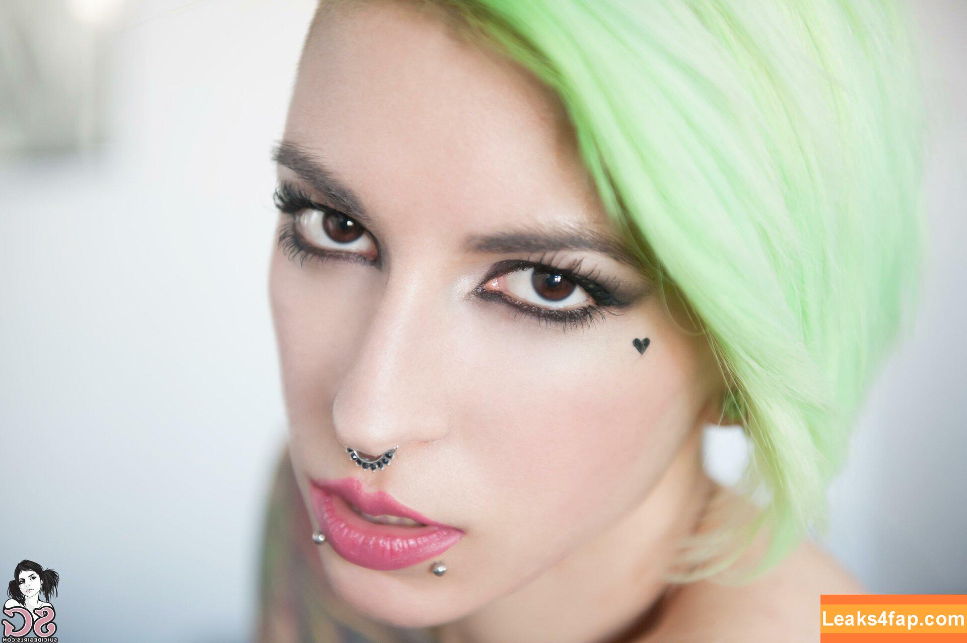 hexe_mg / hexmami leaked photo photo #0046
