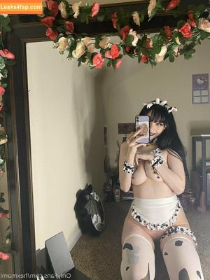 Hexmami photo #0310