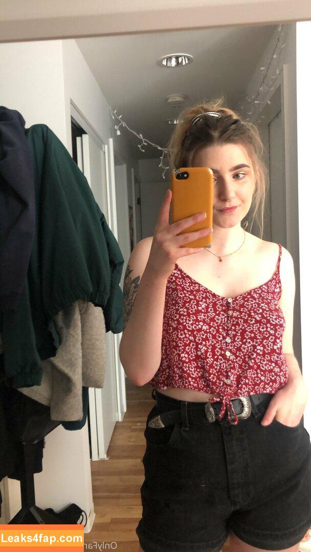 hhannahraee /  leaked photo photo #0029