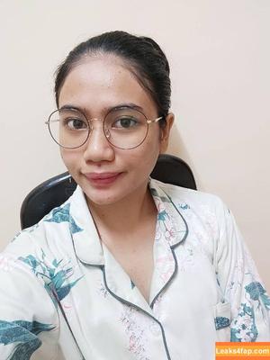 Hijab On photo #0016