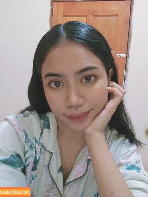 Hijab On photo #0020