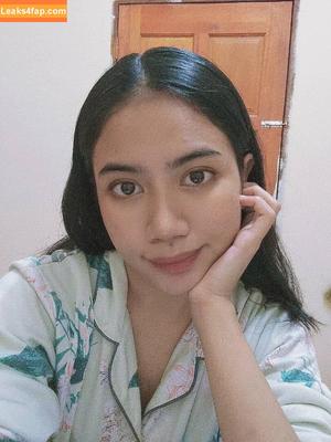 Hijab On photo #0025