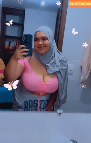 Hijab On photo #0038