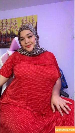 Hijab On photo #0039