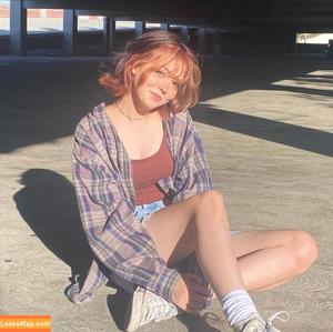 Hijab On photo #0051