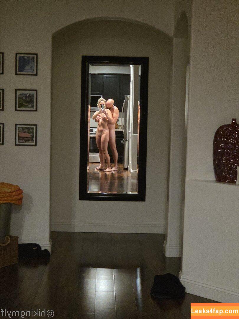hikingmylf /  leaked photo photo #0011