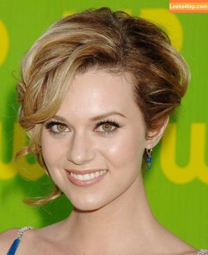 Hilarie Burton photo #0009