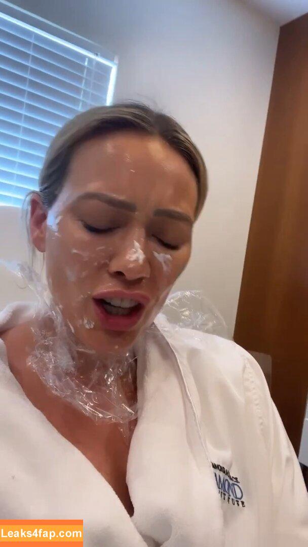 Hilary Duff / hilaryduff leaked photo photo #0545