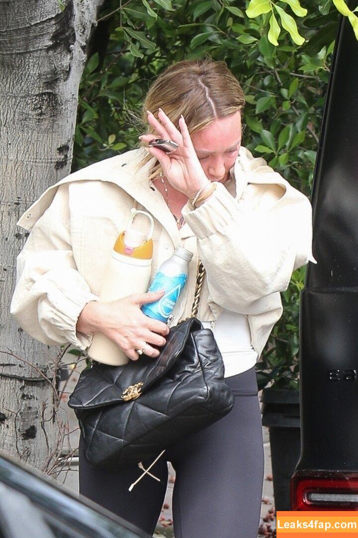 Hilary Duff / hilaryduff leaked photo photo #0723