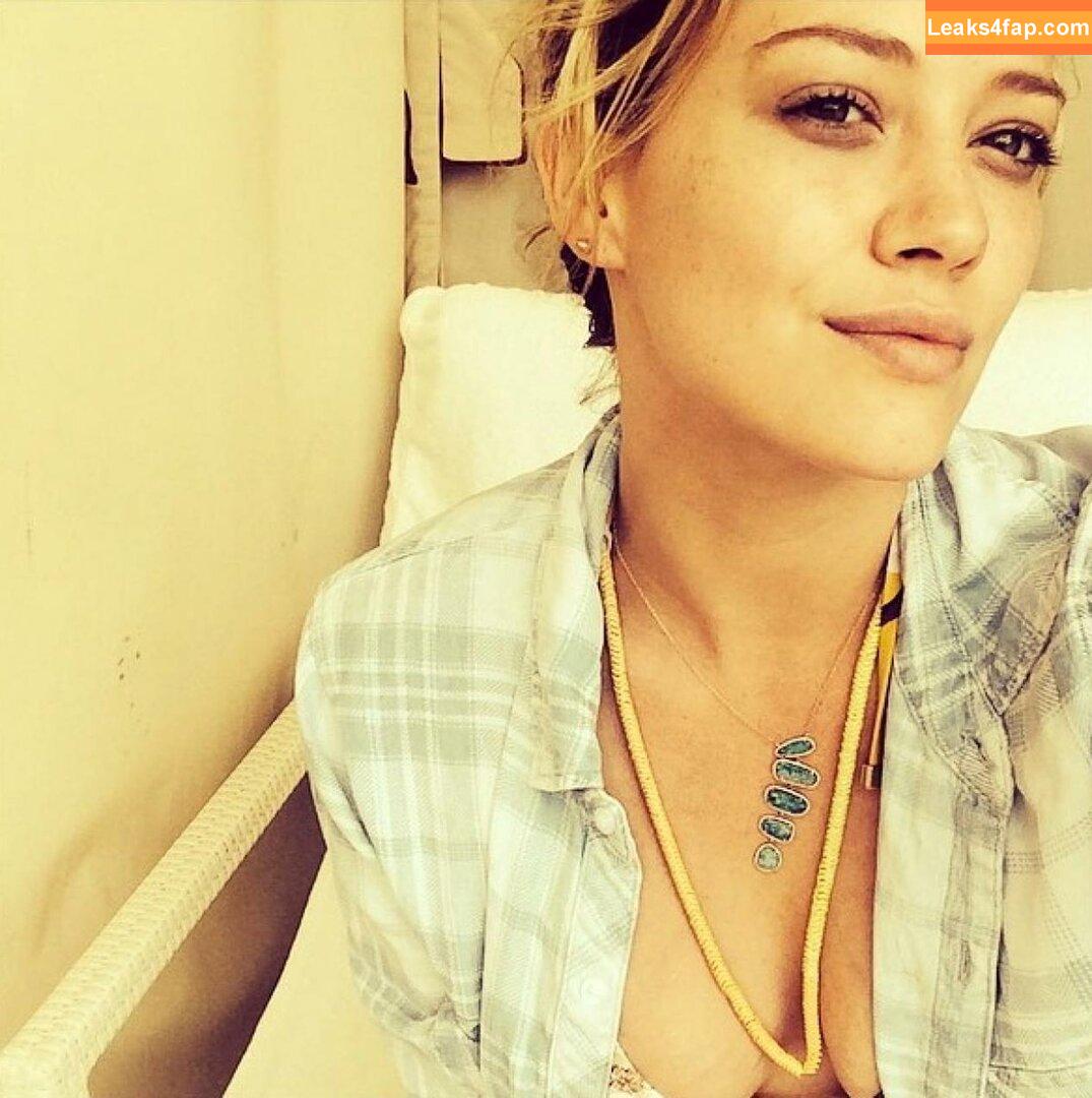 Hilary Duff / hilaryduff / kylanharv leaked photo photo #0968