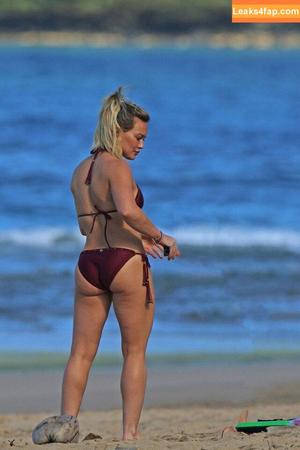 Hilary Duff photo #0075