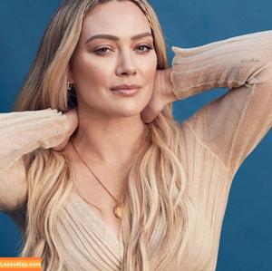 Hilary Duff photo #0083