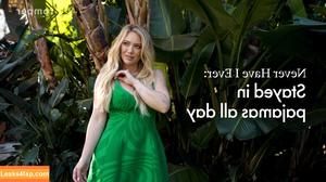 Hilary Duff photo #0128