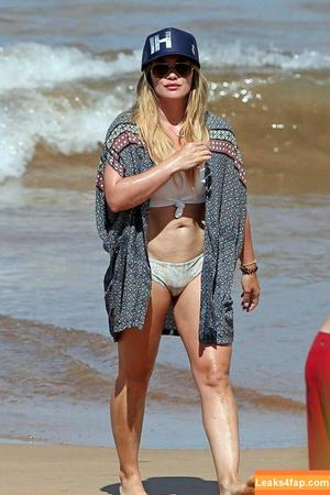 Hilary Duff photo #0265