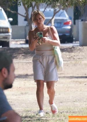 Hilary Duff photo #0292