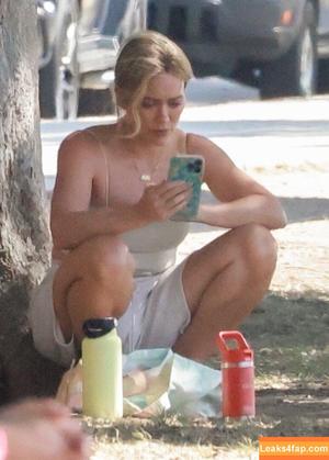 Hilary Duff photo #0300