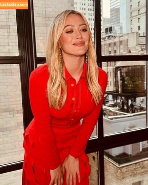 Hilary Duff photo #0372