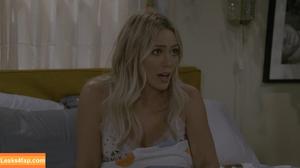 Hilary Duff photo #0447