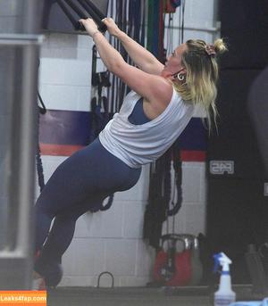 Hilary Duff photo #0523