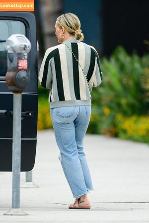 Hilary Duff photo #0555