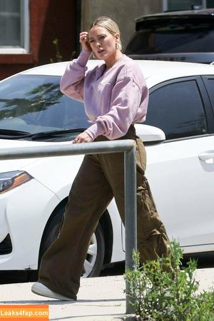 Hilary Duff photo #0560