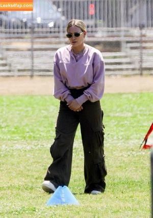 Hilary Duff photo #0562