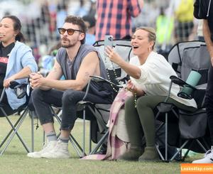 Hilary Duff photo #0572