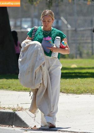Hilary Duff photo #0589