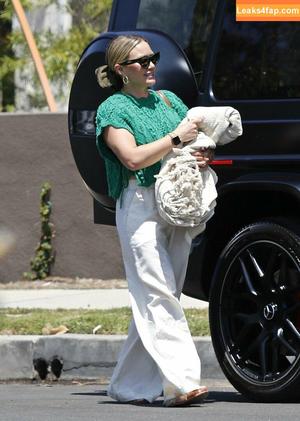 Hilary Duff photo #0590