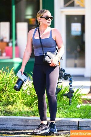 Hilary Duff photo #0608