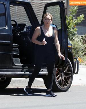 Hilary Duff photo #0635