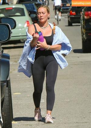 Hilary Duff photo #0648