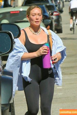 Hilary Duff photo #0651