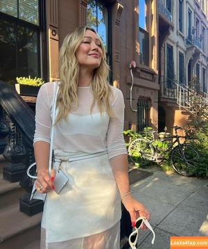 Hilary Duff photo #0681