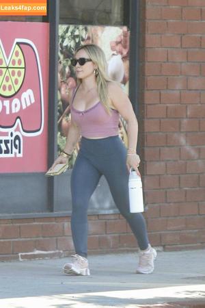 Hilary Duff photo #0693