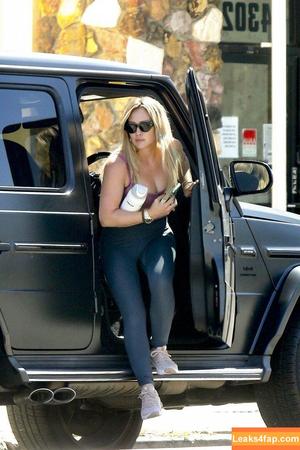 Hilary Duff photo #0714