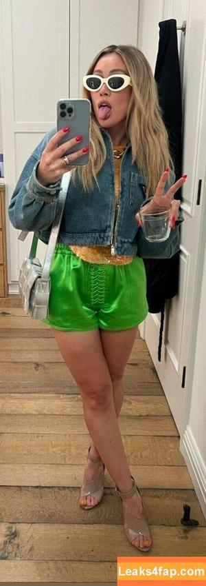 Hilary Duff photo #0717