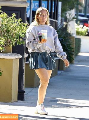 Hilary Duff photo #0754
