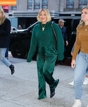 Hilary Duff photo #0760